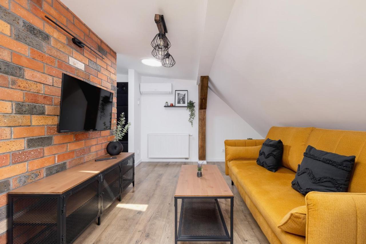 Cosy Apartments Kosciuszki Near The Main Train Station By Noclegi Renters Katowice Bagian luar foto