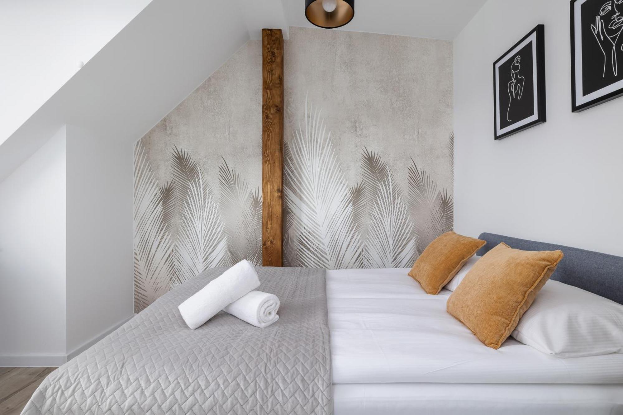 Cosy Apartments Kosciuszki Near The Main Train Station By Noclegi Renters Katowice Bagian luar foto