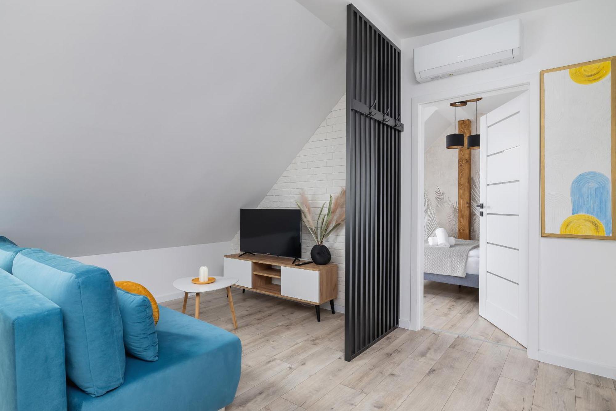 Cosy Apartments Kosciuszki Near The Main Train Station By Noclegi Renters Katowice Bagian luar foto